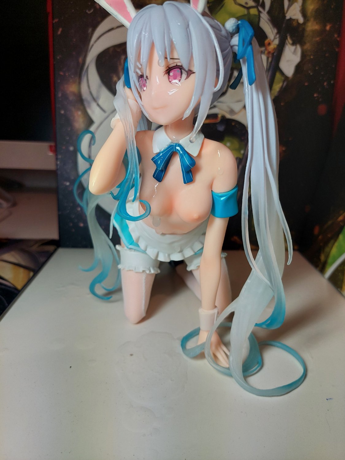 Cumshot on a sexy Bunnygirl Figure (SoF 5) #4NXHwcel