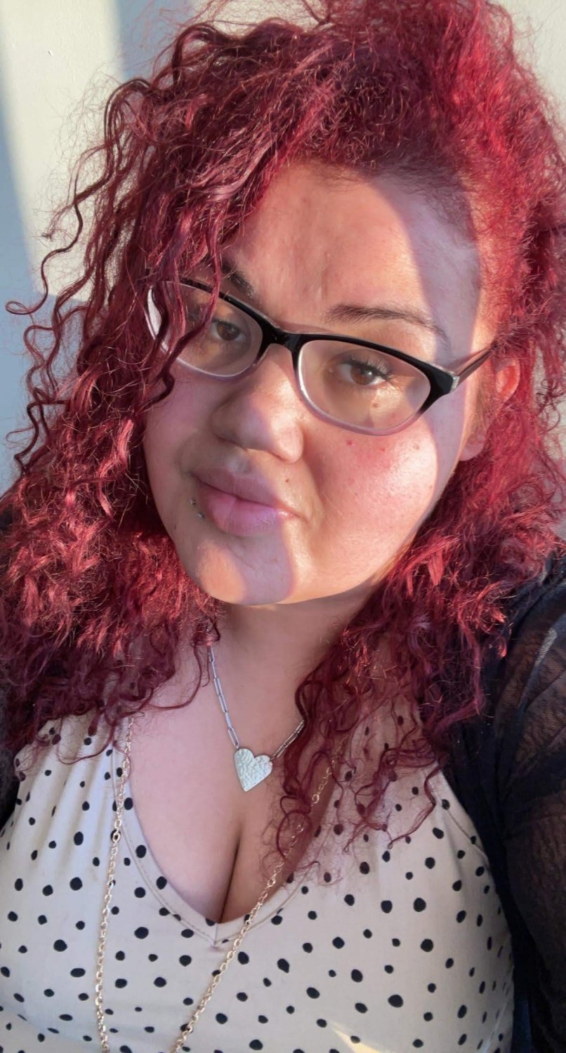 Support us $bigreddflo. In Seattle Washington state #bDux1Fnc