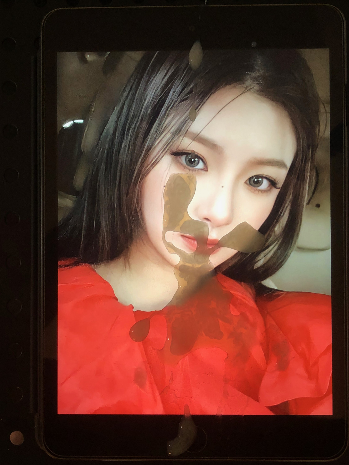 Everglow Yiren Cum Tribute #NNe8UtES