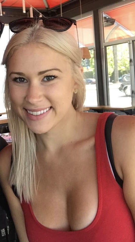 big tit blonde 7 #CAUXLCt7